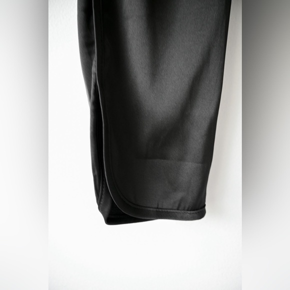 Bishop + Young “Logan” Satin Lounge Pant - Picture 5 of 6